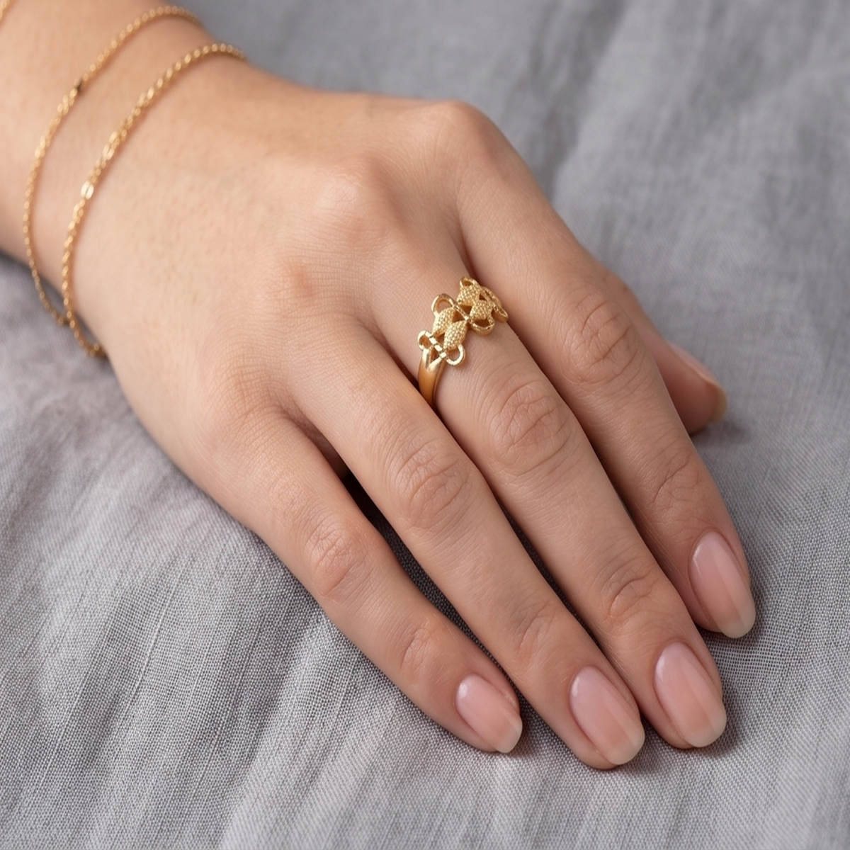 DIVYORO DECORATIVE TEXTURED GOLD INFINITY RING