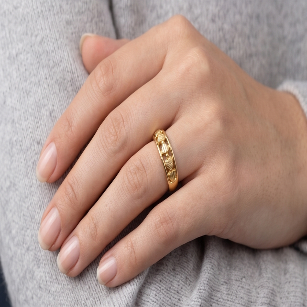 DIVYORO GEOMETRIC LEAF GOLD RING