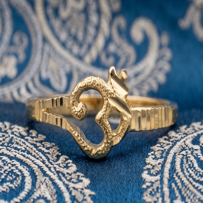 DIVYORO FEMALE OM SYMBOL RING