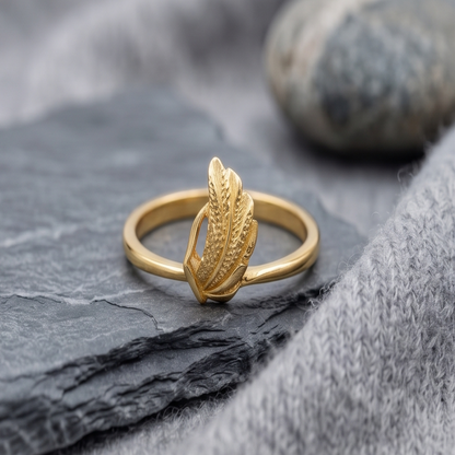DIVYORO HEART CUTOUT GOLD RING