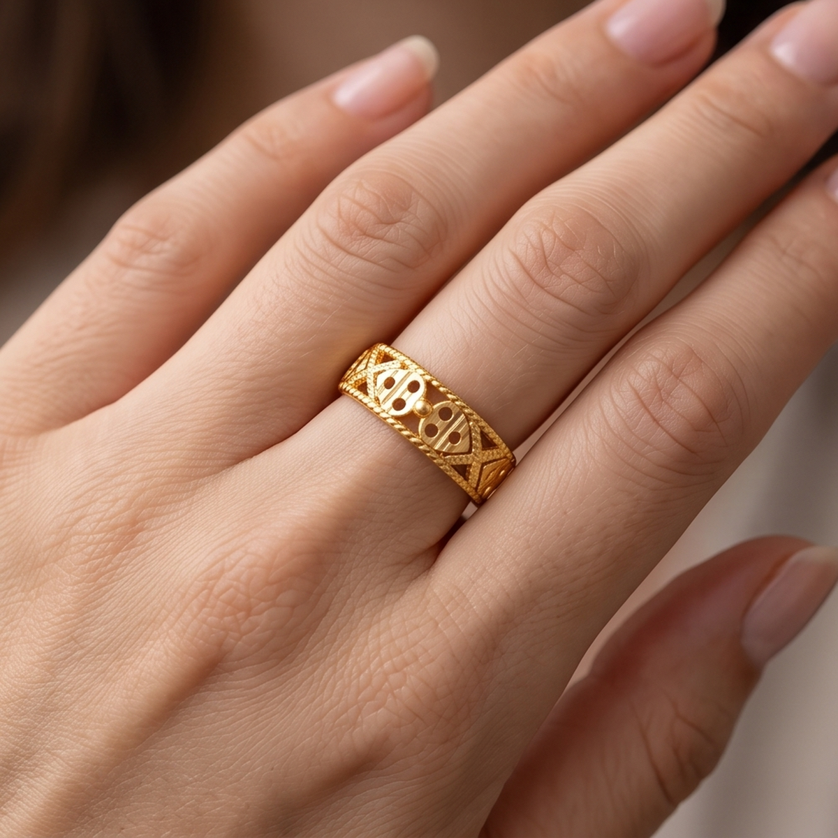 DIVYORO LATTICE BAND GOLD RING