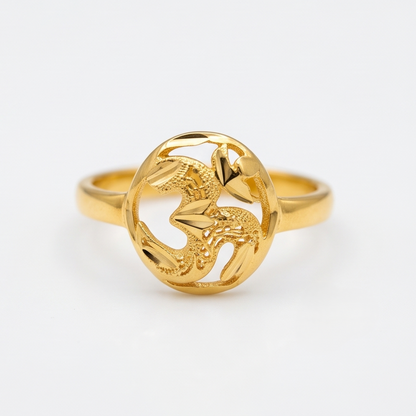 DIVYORO TEXTURED LEAF GOLD RING