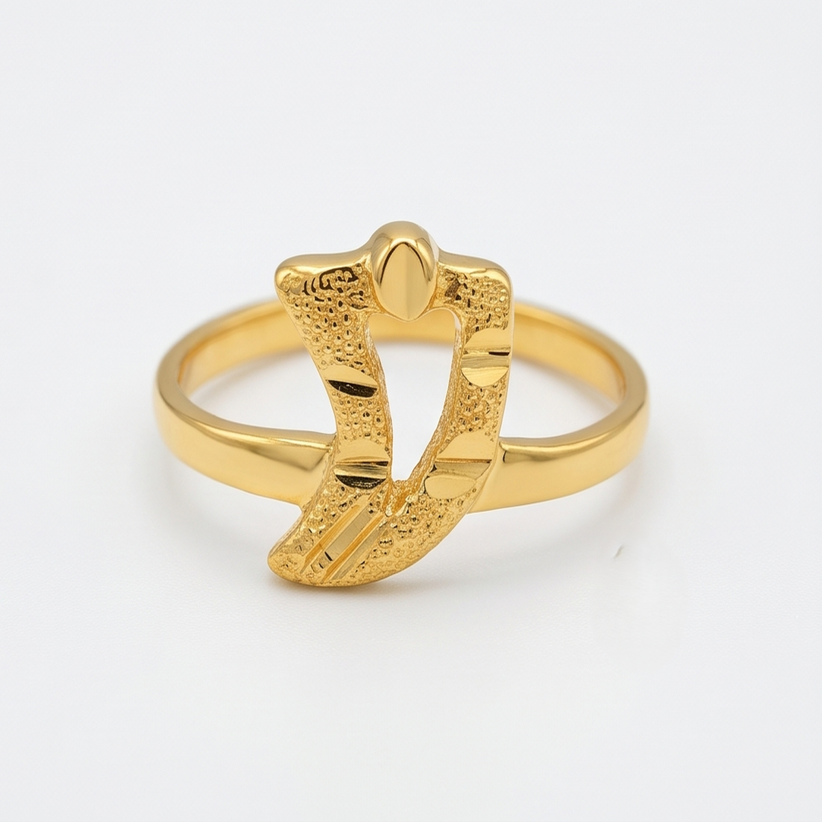DIVYORO SCROLLWORK GOLD RING
