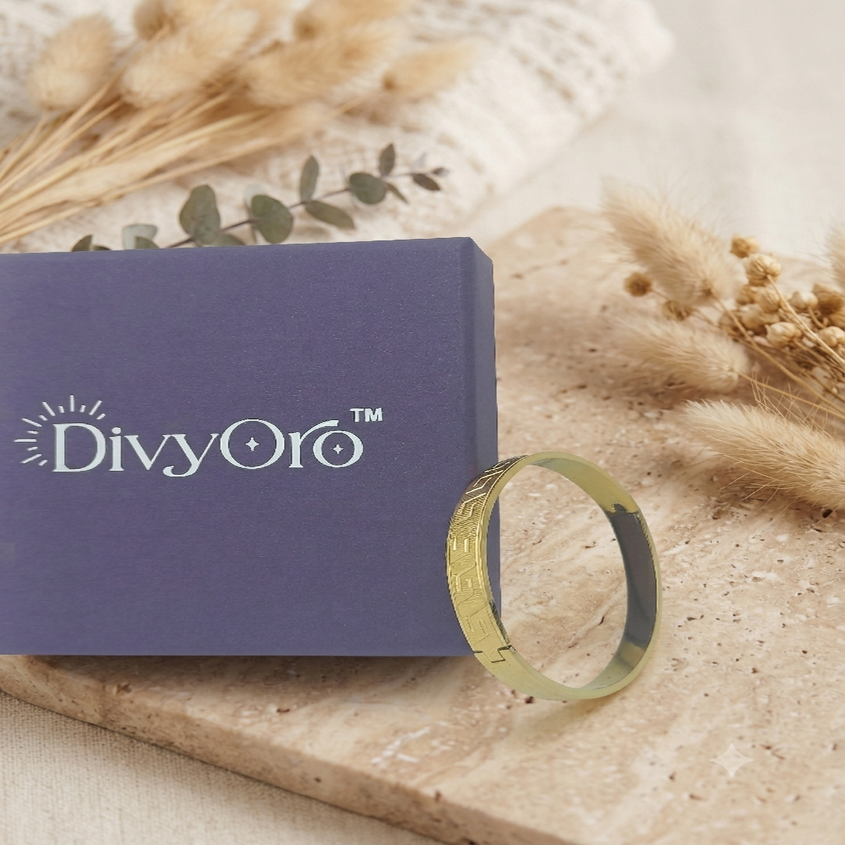 DIVYORO GREEK KEY GEOMETRIC HINGED KADA