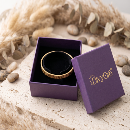 DIVYORO CLASSIC GOLD KADA WITH DETAILED GREEK-KEY INSPIRED ENGRAVING