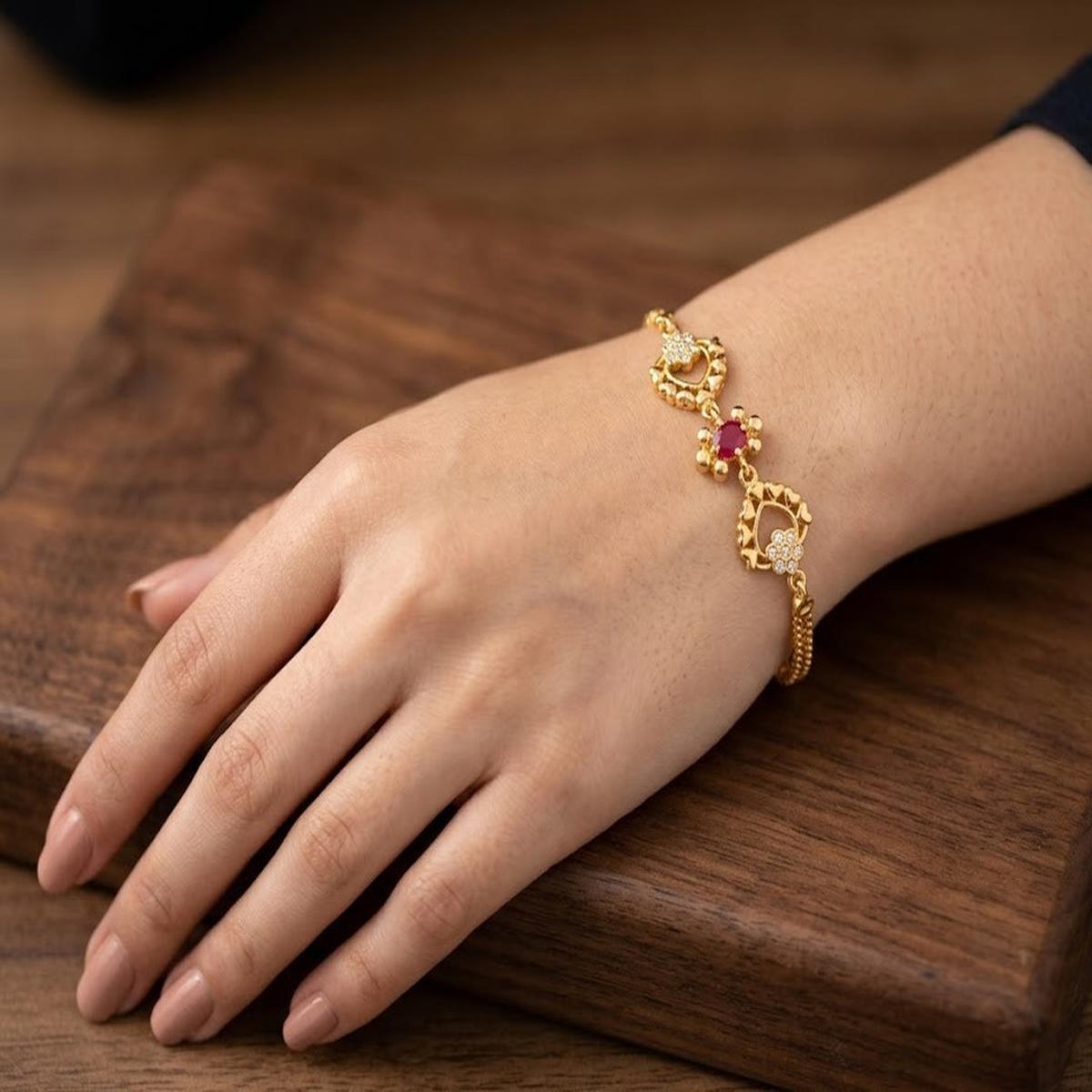 DIVYORO RUBY HEART FLORAL BRACELET