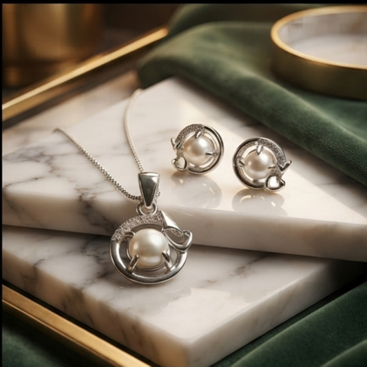DIVYORO ETERNAL PEARL EMBRACE SET