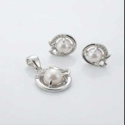 DIVYORO ETERNAL PEARL EMBRACE SET