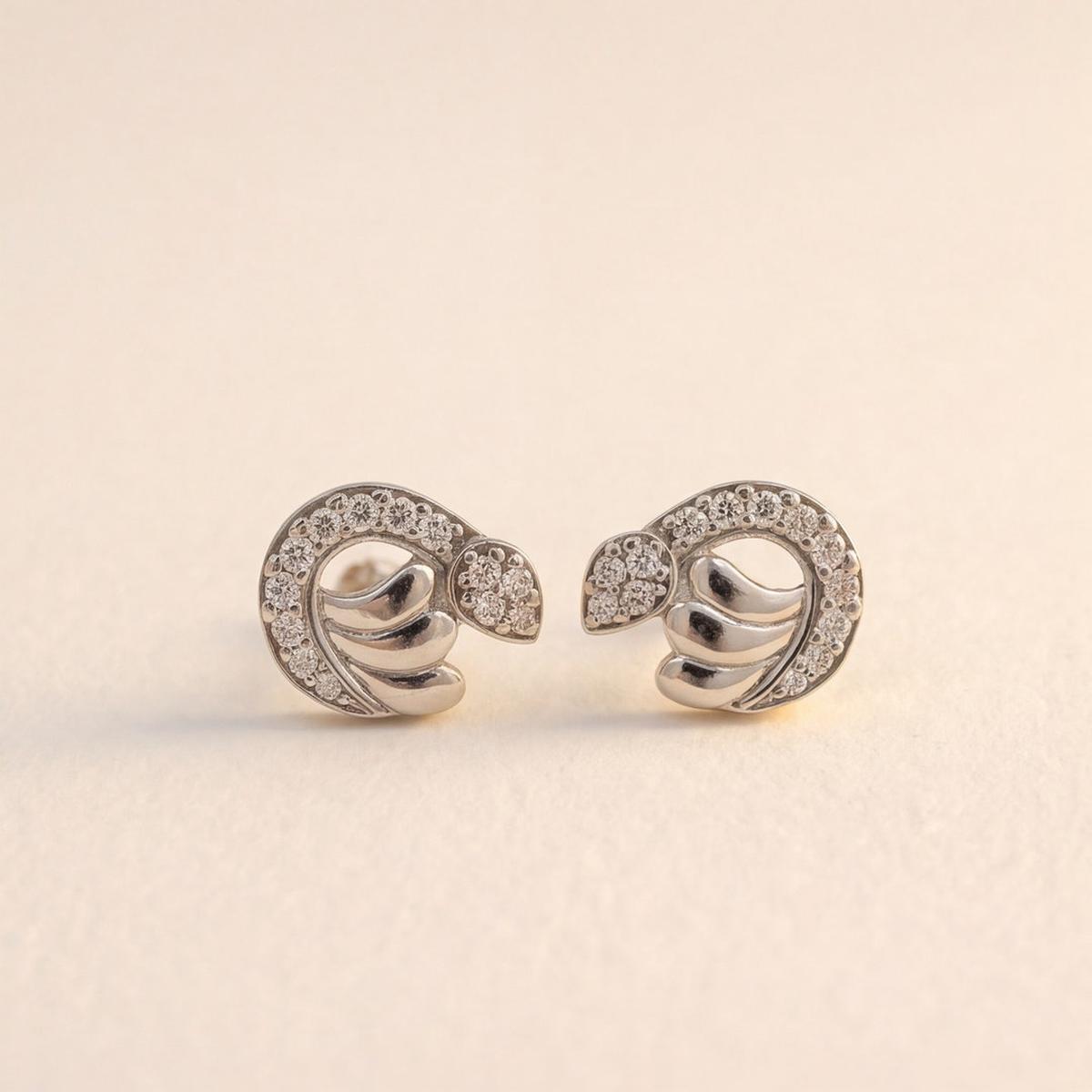 DIVYORO ELEGANCE CURVE EARRING
