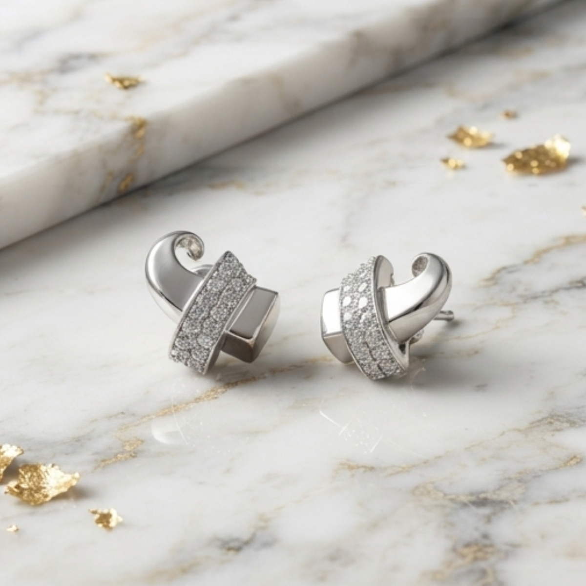DIVYORO ARCHITECTURAL BRILLIANCE EARRING