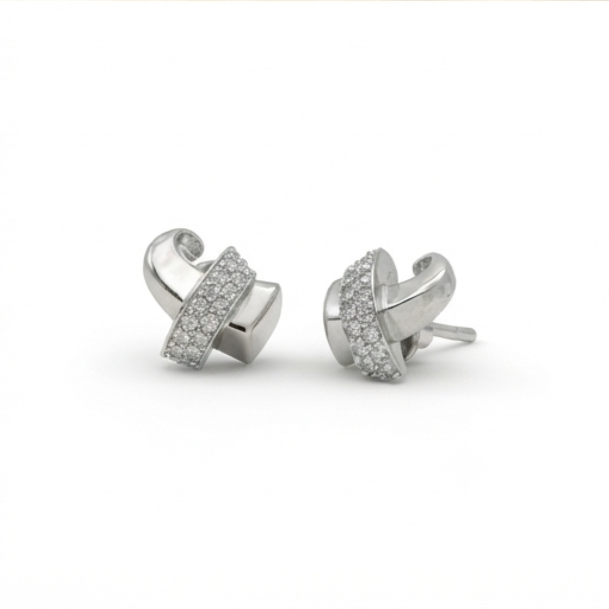 DIVYORO ARCHITECTURAL BRILLIANCE EARRING