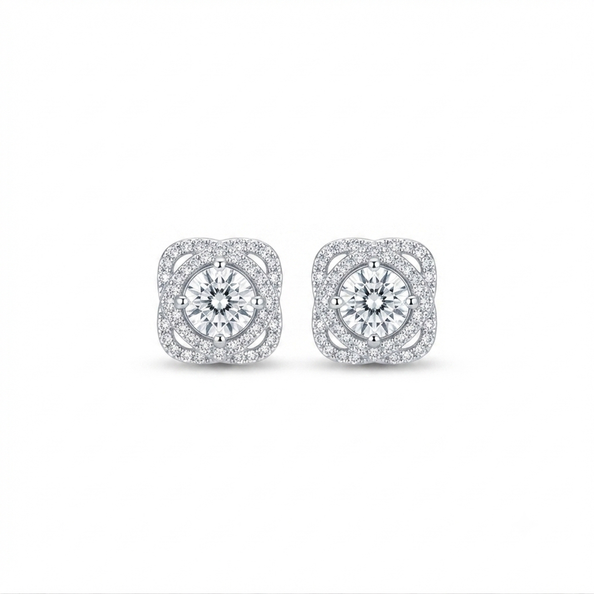 DIVYORO ROYALE CRYSTAL STUDS EARRING