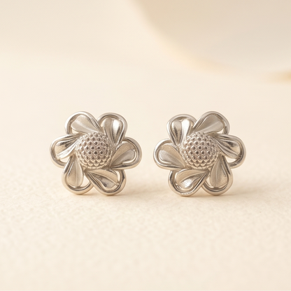DIVYORO FLORAL PETAL ESSENCE EARRING