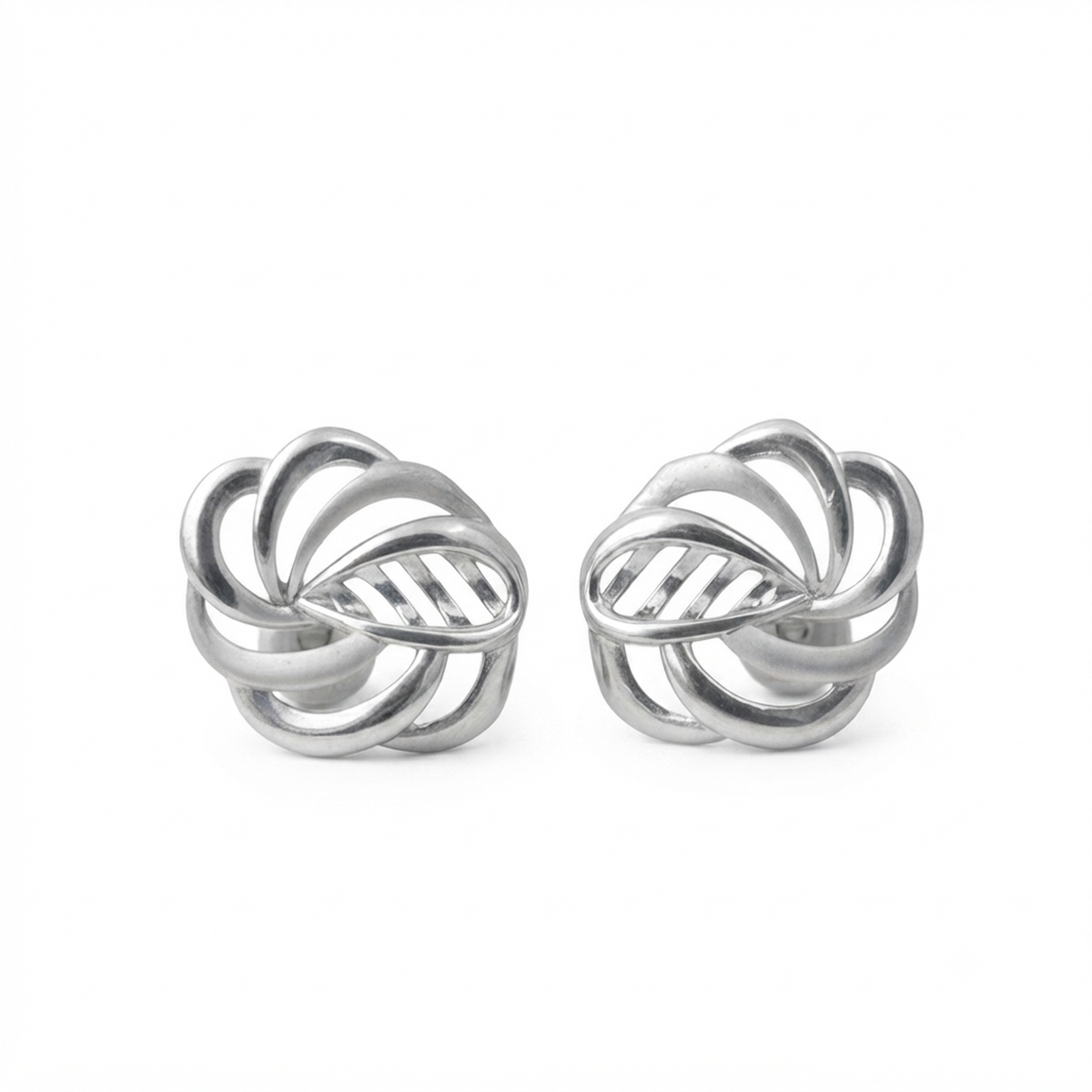 DIVYORO INTERTWINED SILVER STUDS EARRING