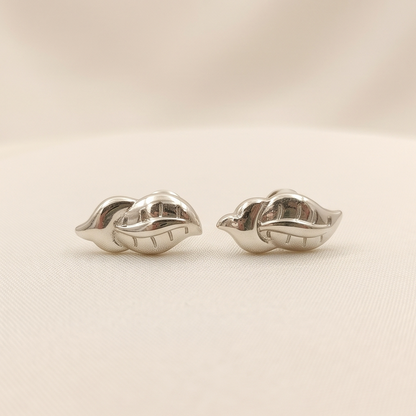 DIVYORO SLEEK LEAF ESSENCE EARRING