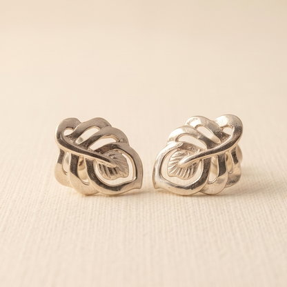 DIVYORO DELICATE LEAFLET STUDS EARRING