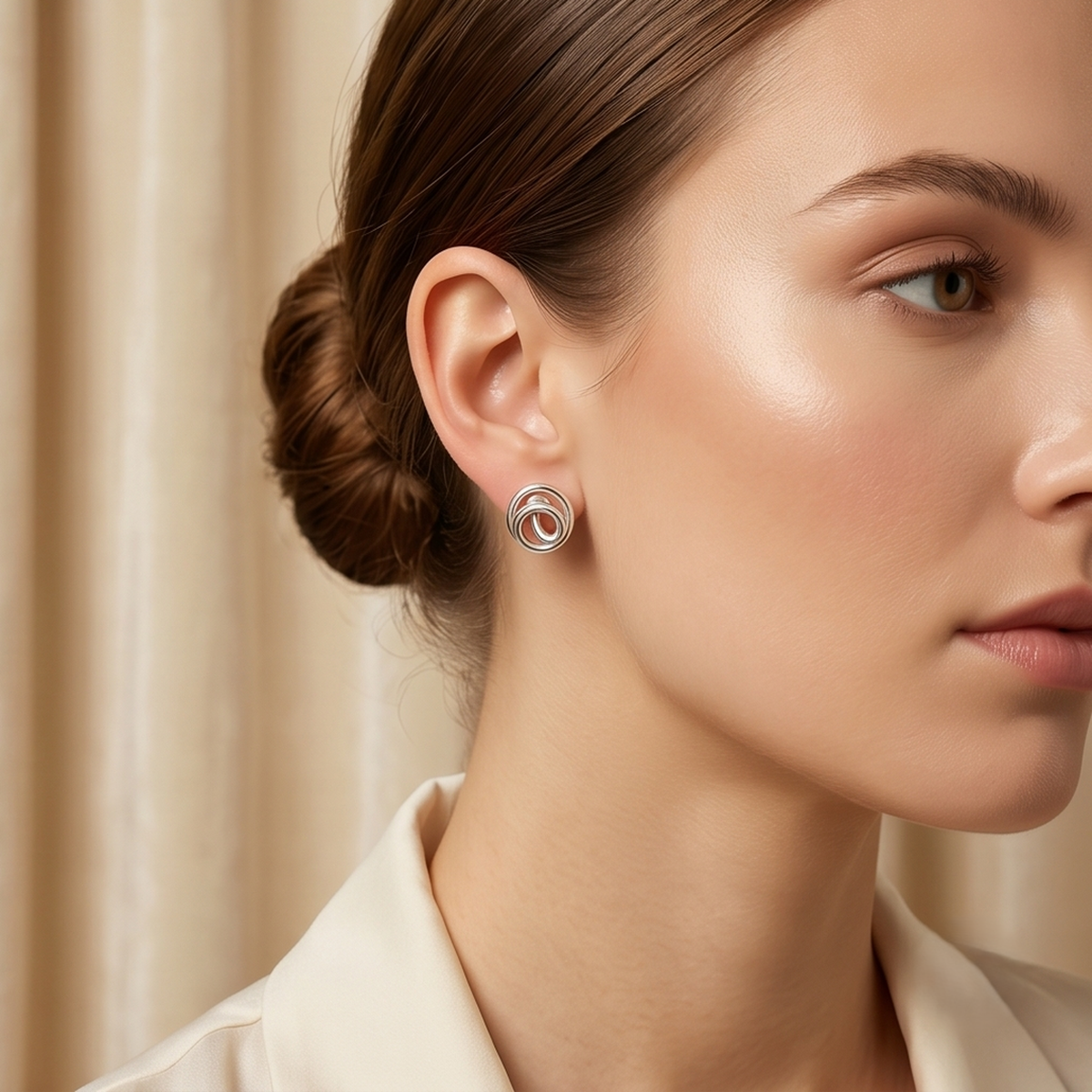 DIVYORO COILED SILVER EARRING