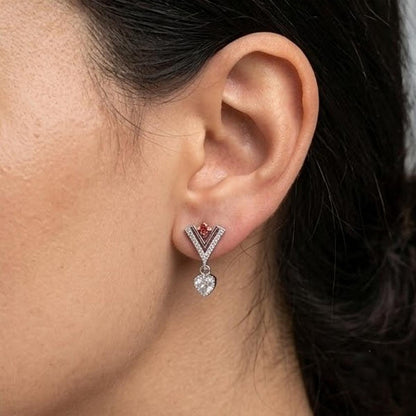 DIVYORO V-SHAPED CRYSTAL HEART DROP EARRING