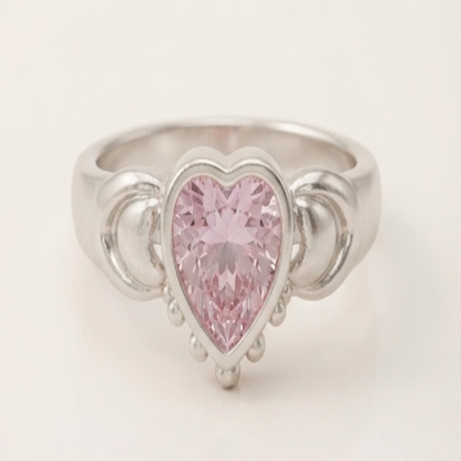 DIVYORO CRIMSON BLOOM RING