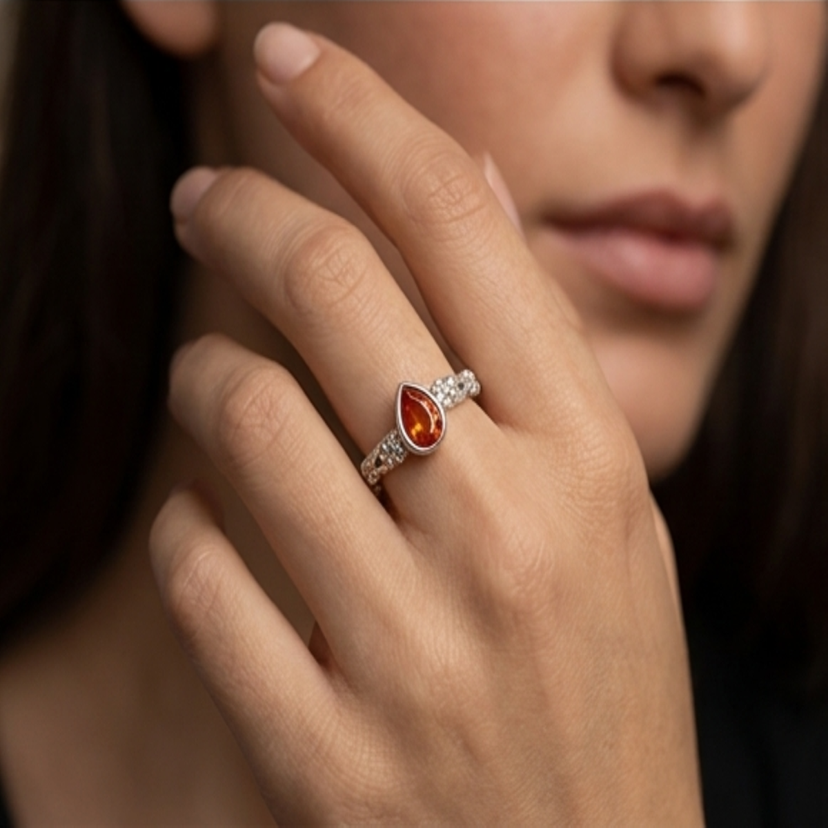 DIVYORO APEX RING