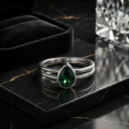 DIVYORO EMERALD SPLIT