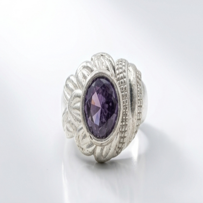 DIVYORO AMETHYST CROWN RING