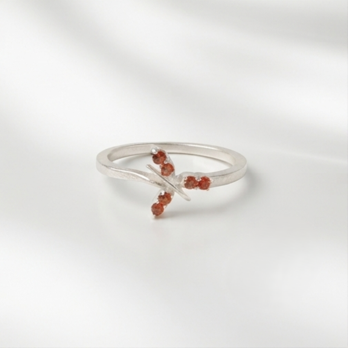 DIVYORO DRAGONFLY RING