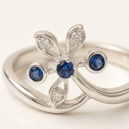 DIVYORO SAPPHIRE BLOOM RING