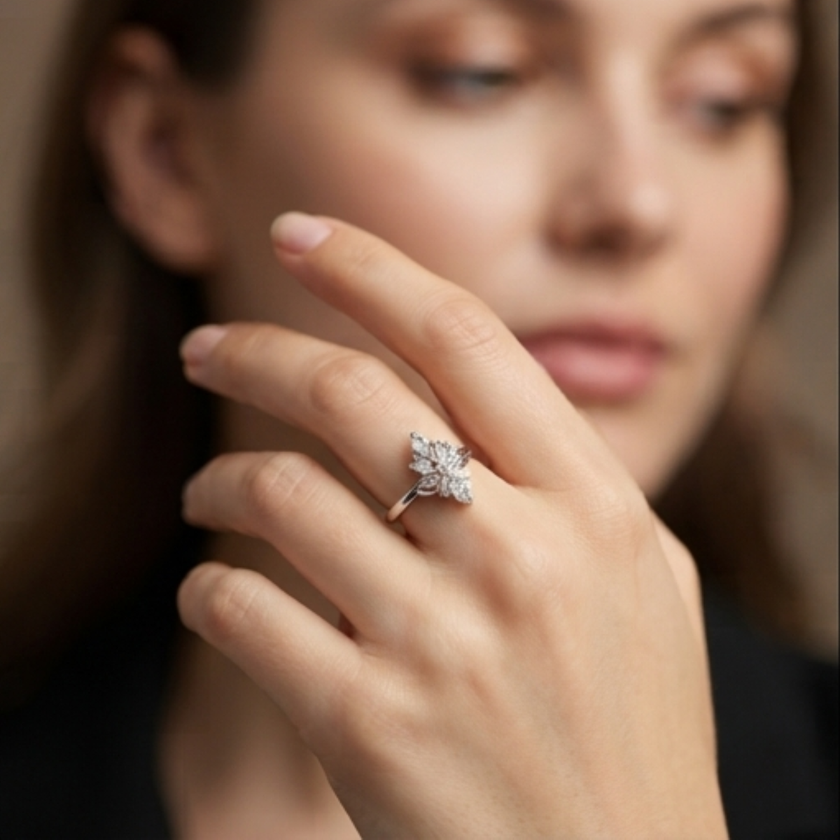 DIVYORO FLORA CLUSTER RING