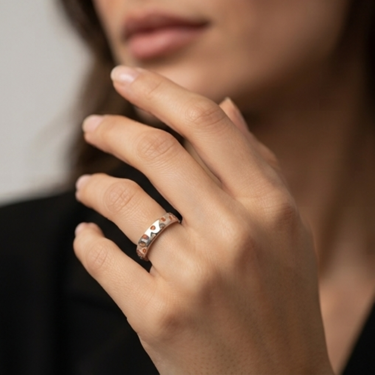 DIVYORO SOLSTICE RING