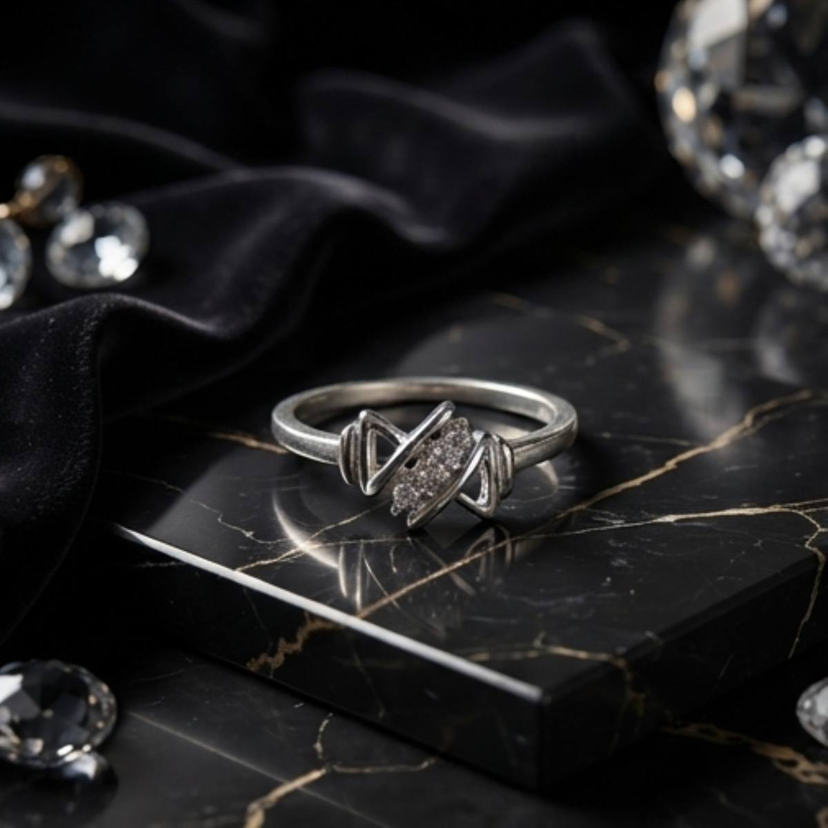 DIVYORO PRISM STACK RING