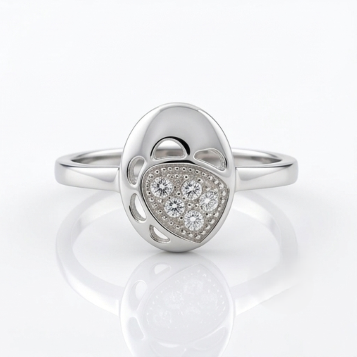 DIVYORO AMOUR DIAMOND RING