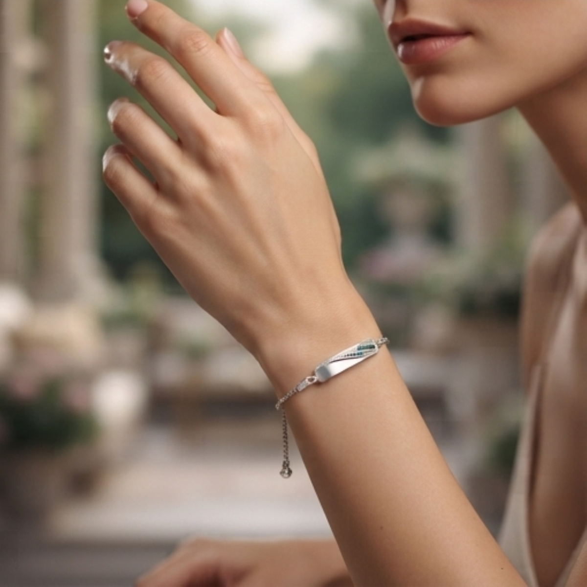 DIVYORO AZURE-VERDE ELEGANCE BRACELET