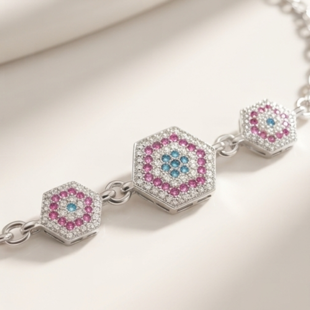 DIVYORO AZUREROSE BRACELET