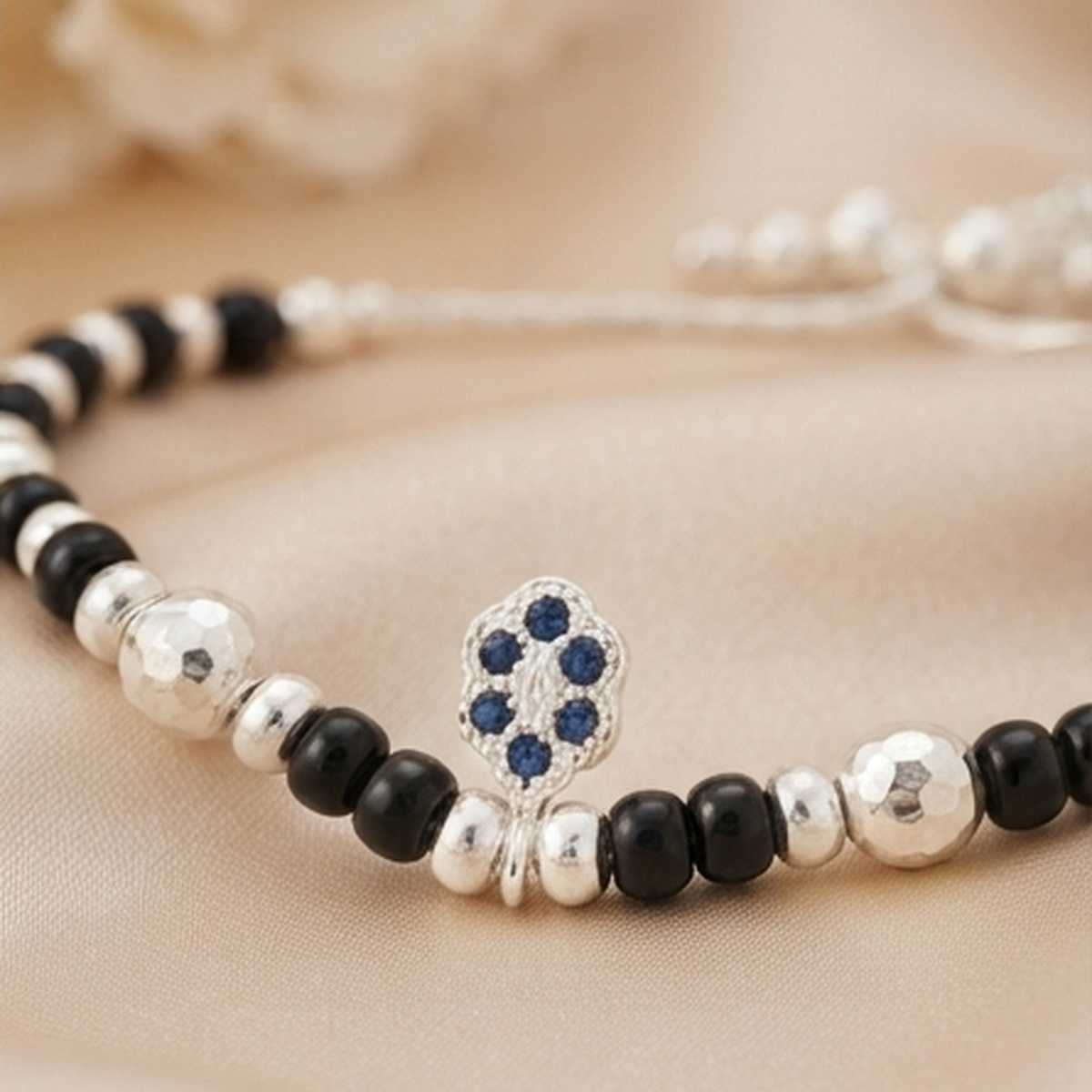 DIVYORO SILVER BLACK BEADED EVIL EYE NAZARBATTU ANKLET