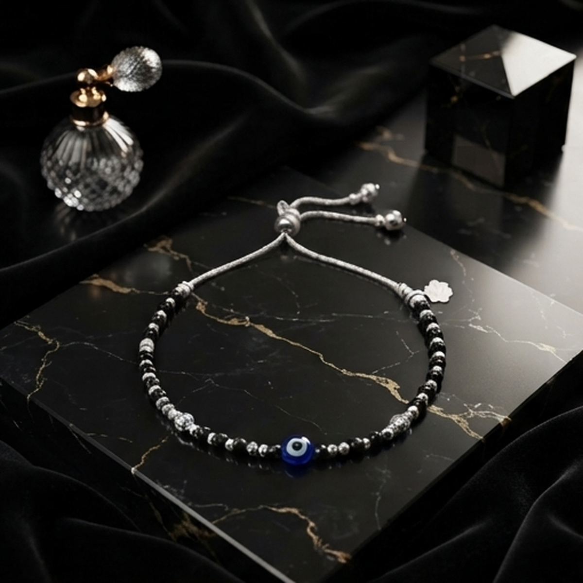 DIVYORO MIDNIGHT BEAD ANKLET