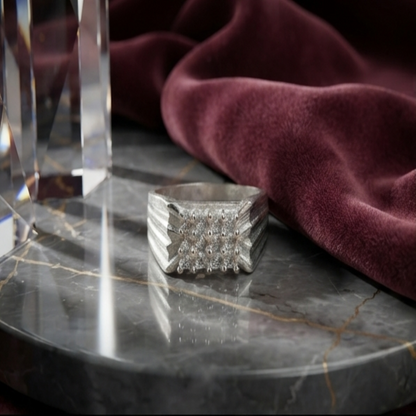 DIVYORO LUXE STONE RING