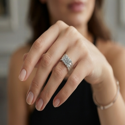 DIVYORO LUXE STONE RING