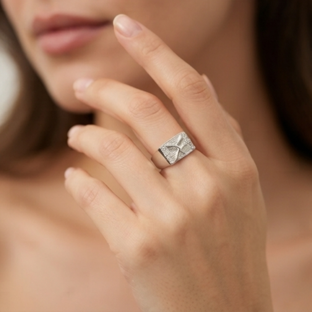 DIVYORO EAGLE SOVEREIGN RING