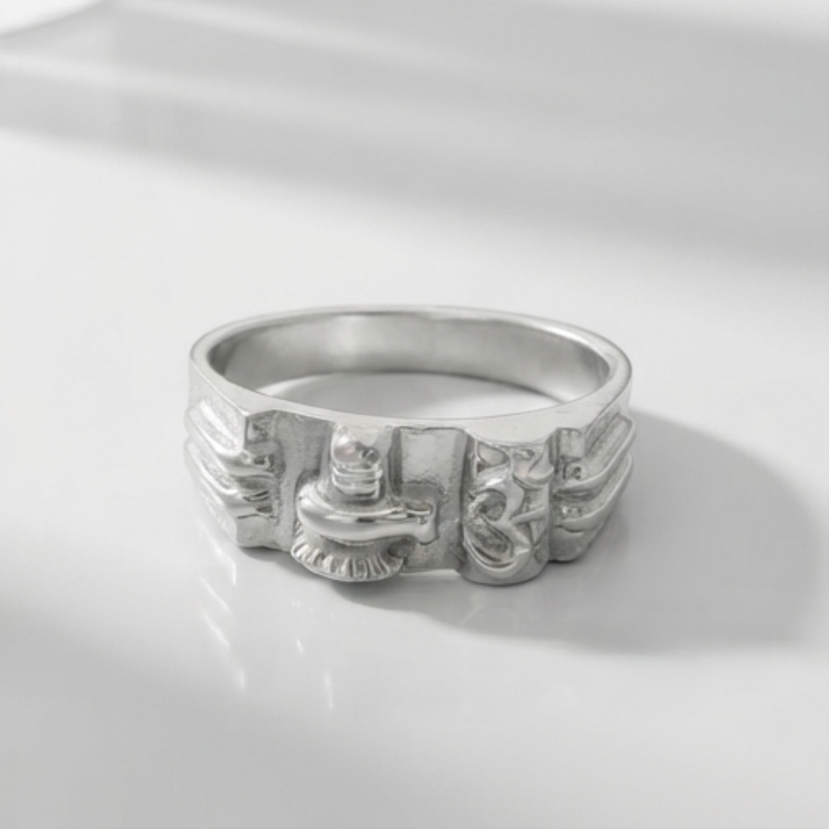 DIVYORO SPIRITUAL SERENITY RING