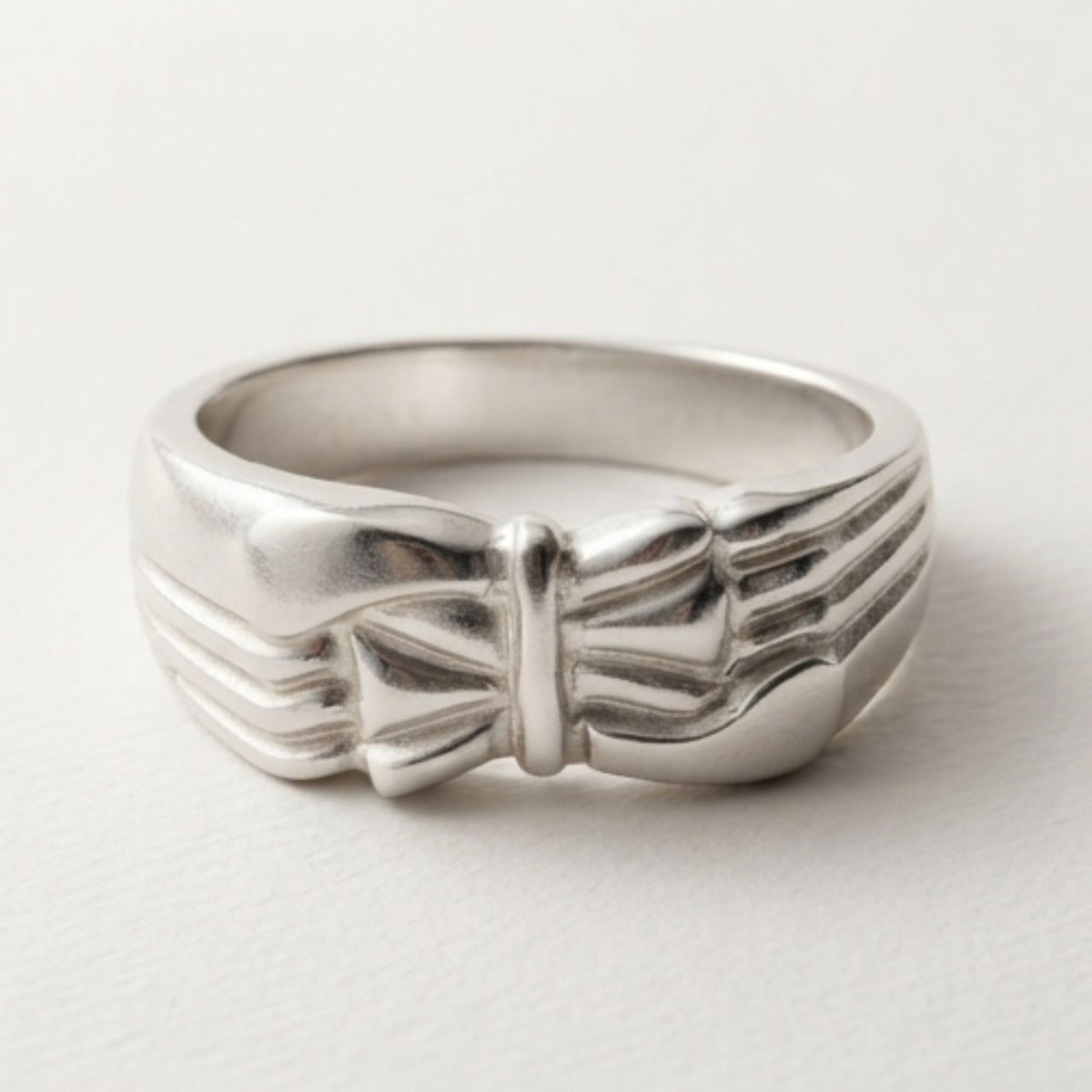 DIVYORO FLUIDITY RING