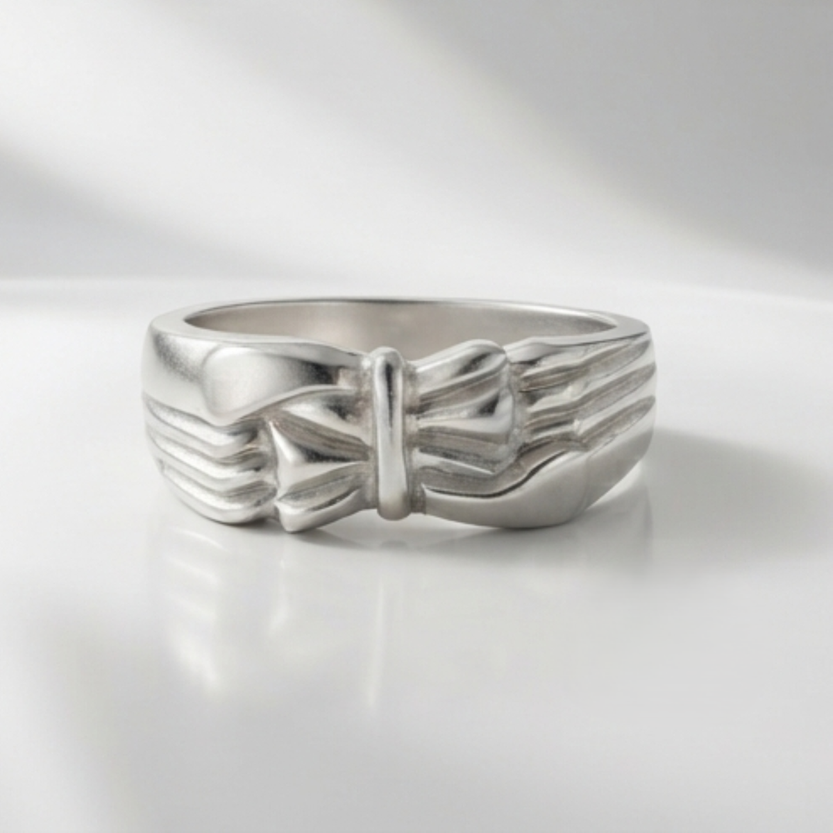 DIVYORO FLUIDITY RING