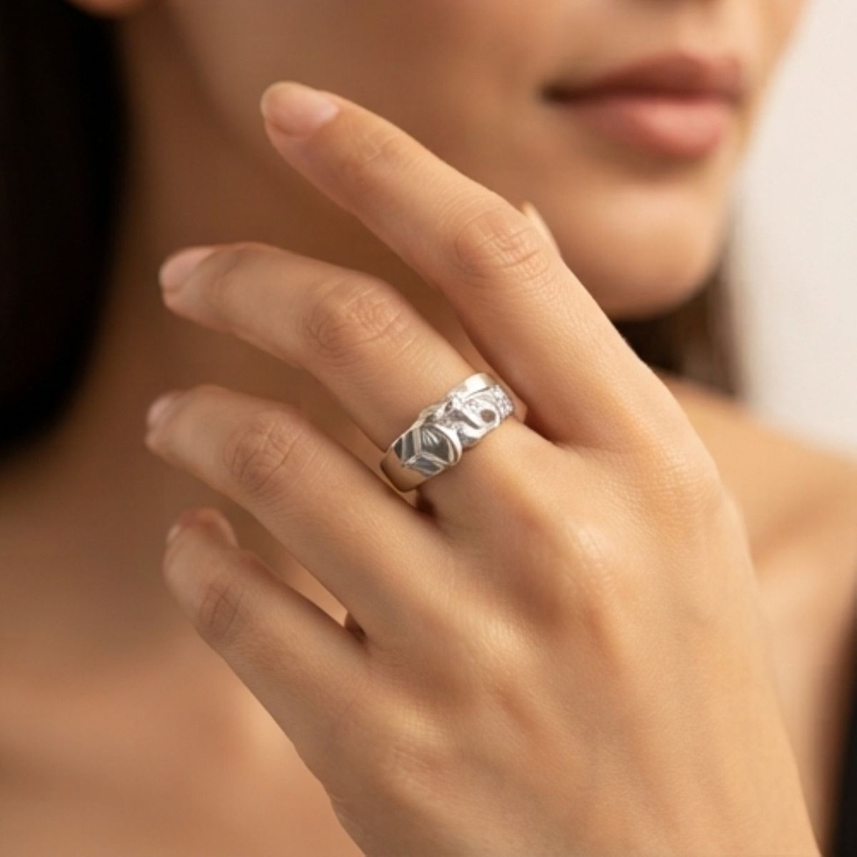 DIVYORO ETERNAL HARMONY RING