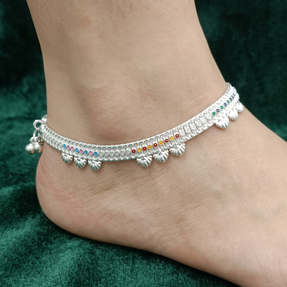 DIVYORO SAPTARANG CARVED SILVER ANKLET