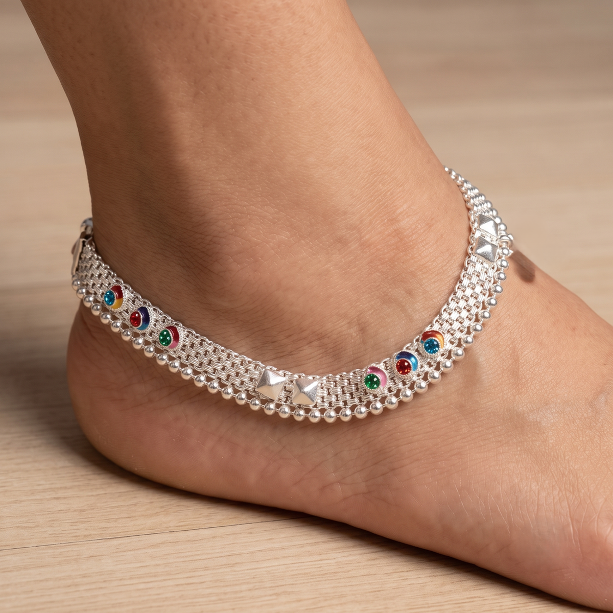 DIVYORO GEOMETRIC PYRAMID & MEENAKARI SILVER ANKLET